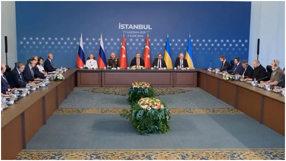 <b><font color='#6b0404'>等量遗体交换：俄乌战争背后的残酷与反思</font></b>